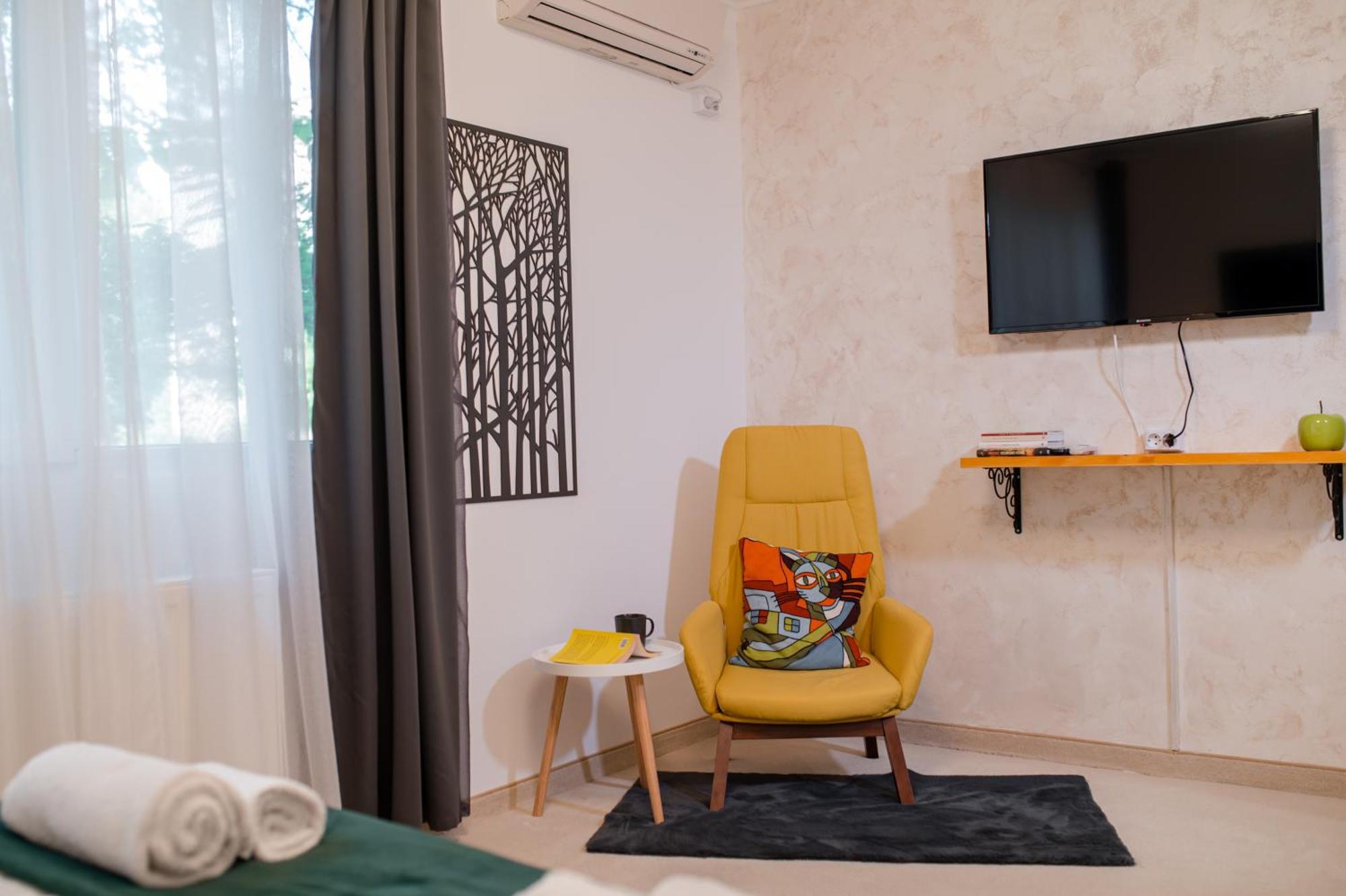 New Iorga3 Oldcity Selfcheckin ทิมิชัวรา ภายนอก รูปภาพ